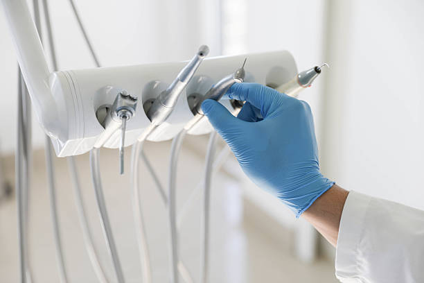 Professional Root Canal Treatment technician working in Oakbrook, KY